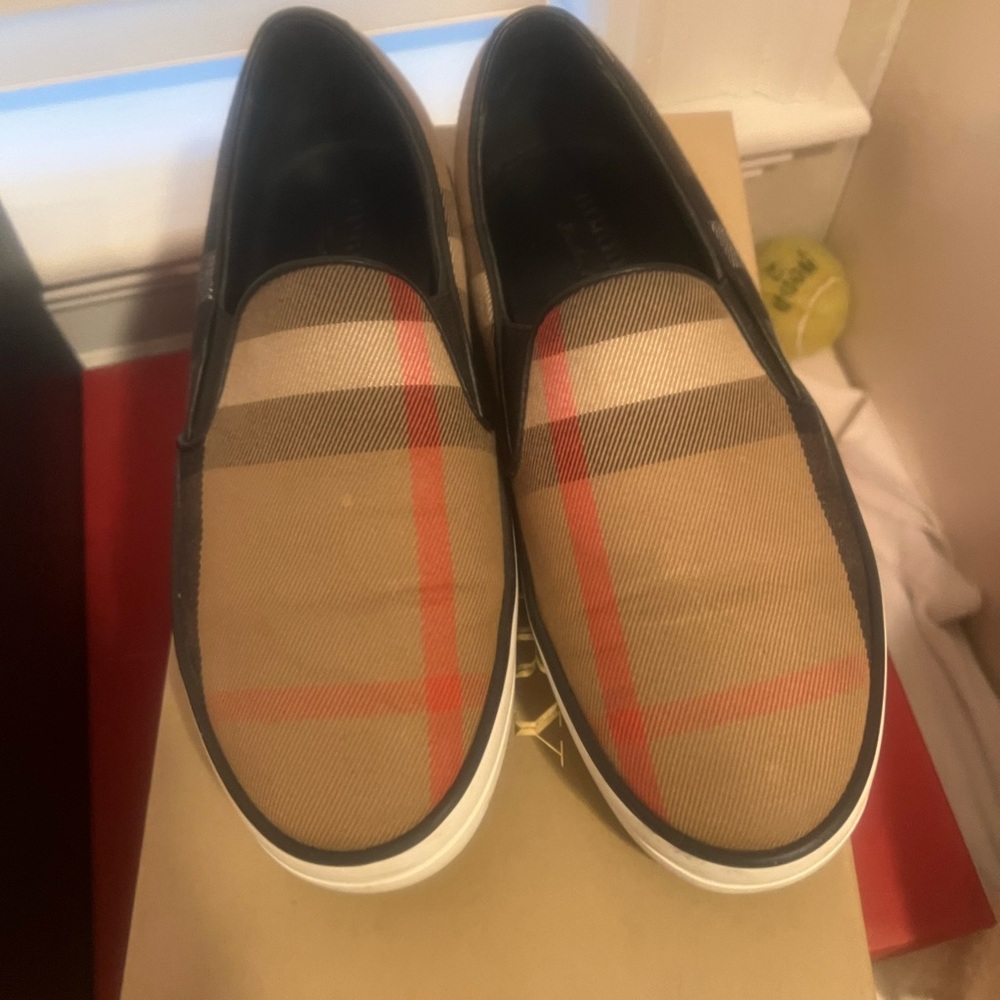 Burberry Men's Tan and Black Slip-On Shoes
